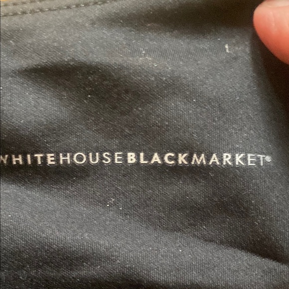 Black Full-Length Leggings with Wide Waistband and Stretch Fabric - Picture 3 of 8